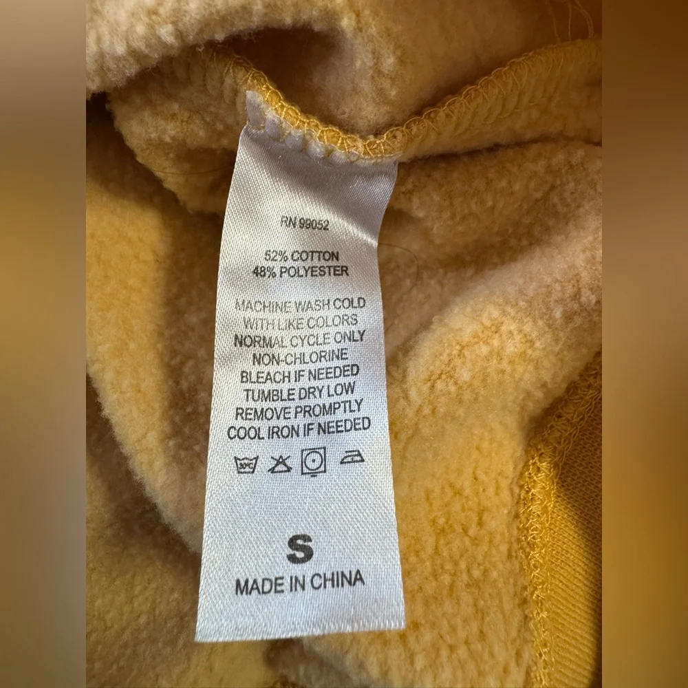 Ouray, Colorado Sun & Rocky Mountains Gold / Mustard Crewneck Sweatshirt Size S - Picture 5 of 5